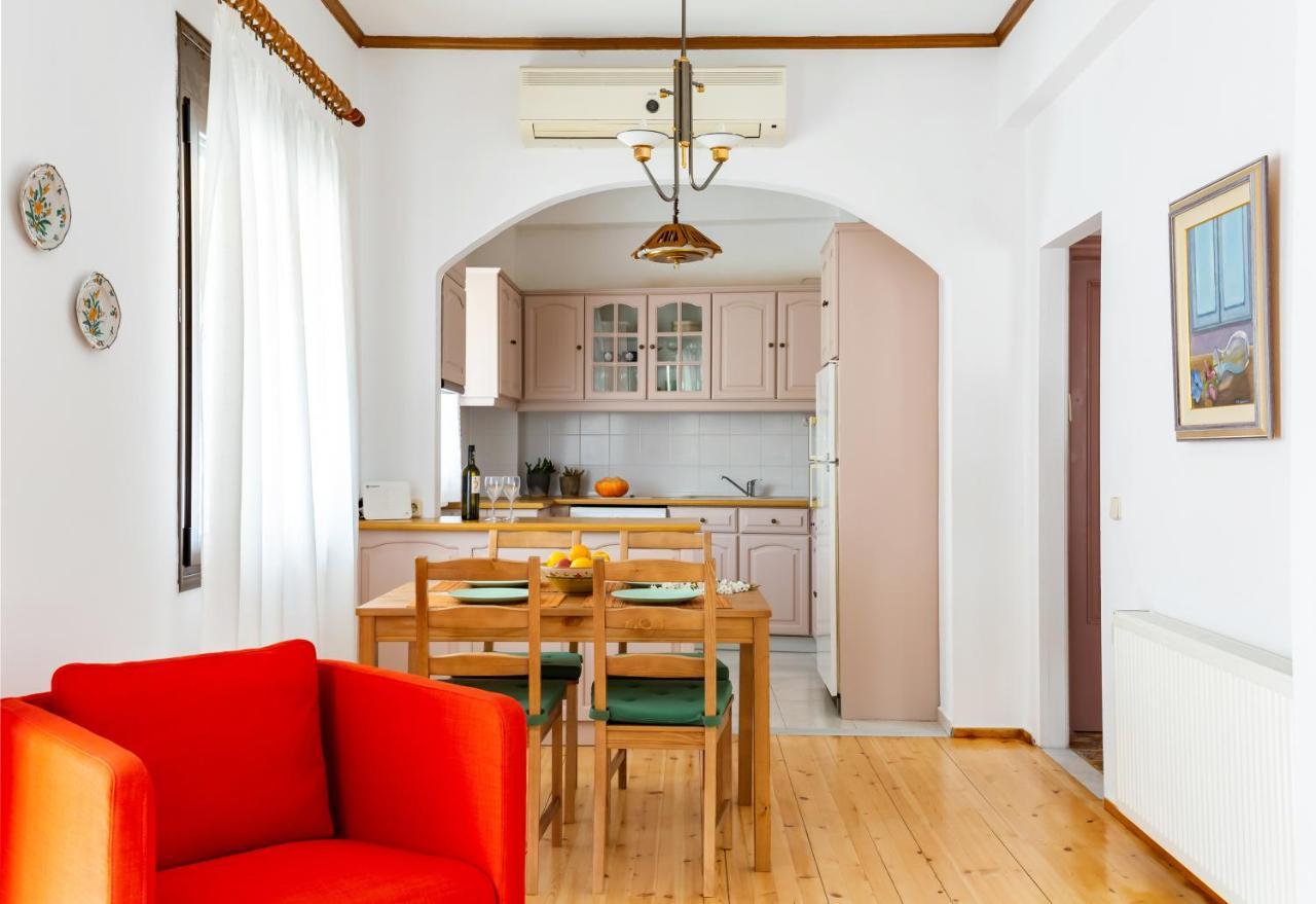 Cath'S Guesthouse Скопелос Экстерьер фото